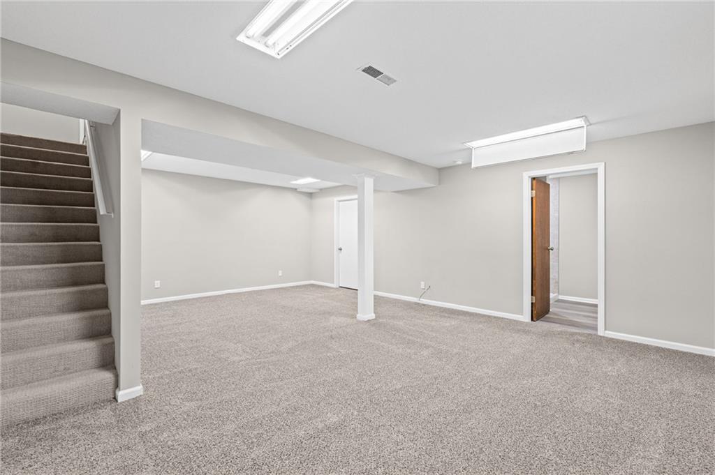 1504 N Emery Street Property Photo 5