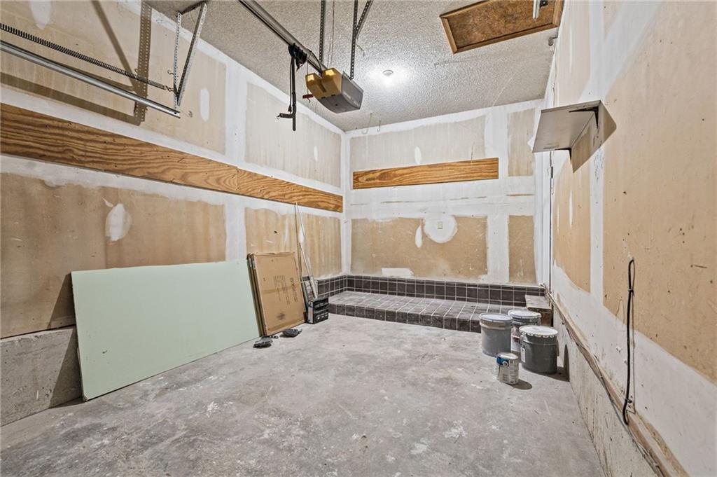1504 N Emery Street Property Photo 11