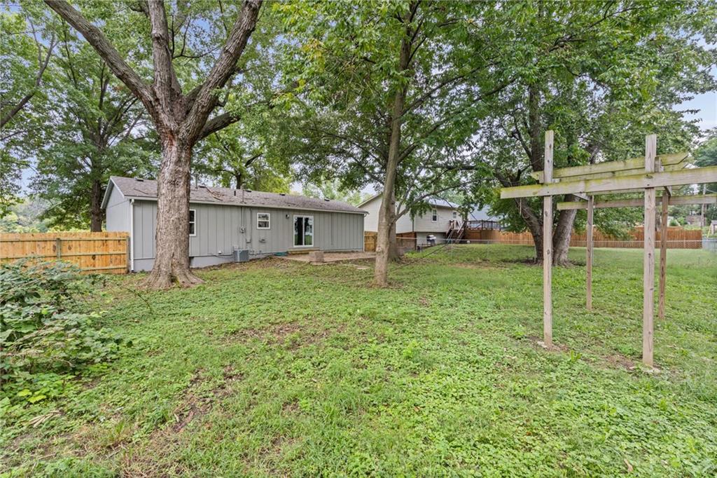 1504 N Emery Street Property Photo 15