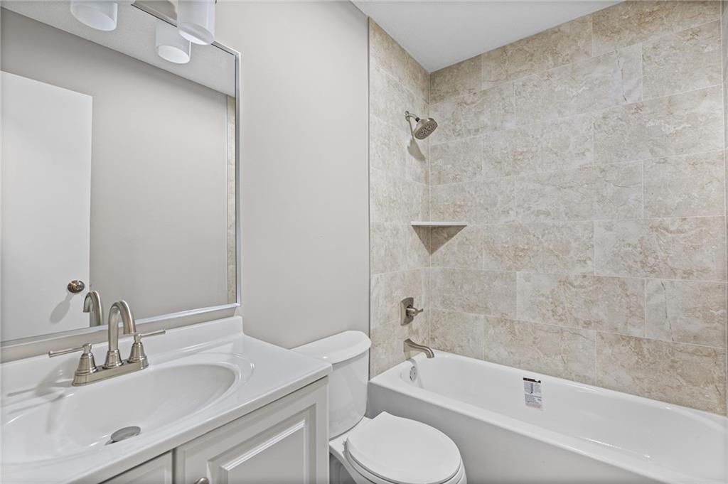 1504 N Emery Street Property Photo 31