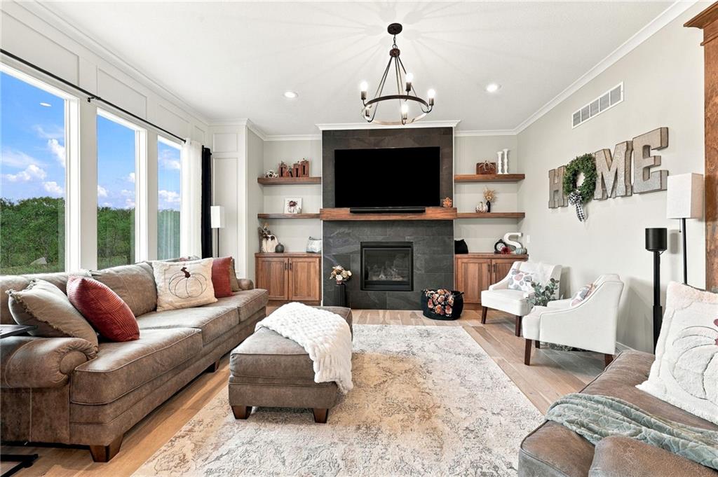 17105 W 170th Street Property Photo 11
