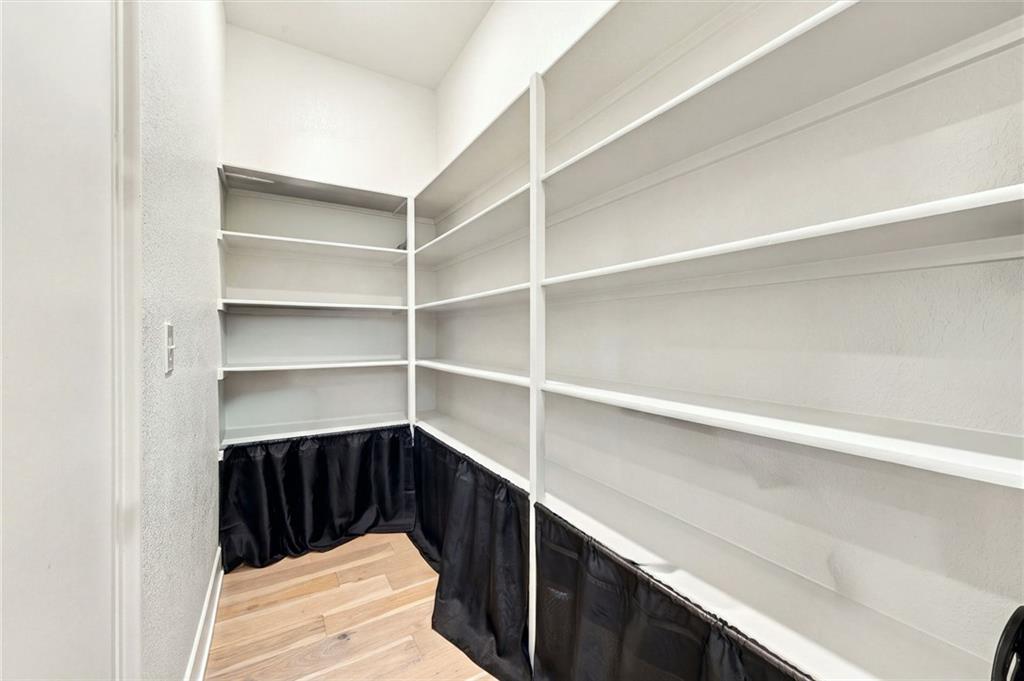 17105 W 170th Street Property Photo 27