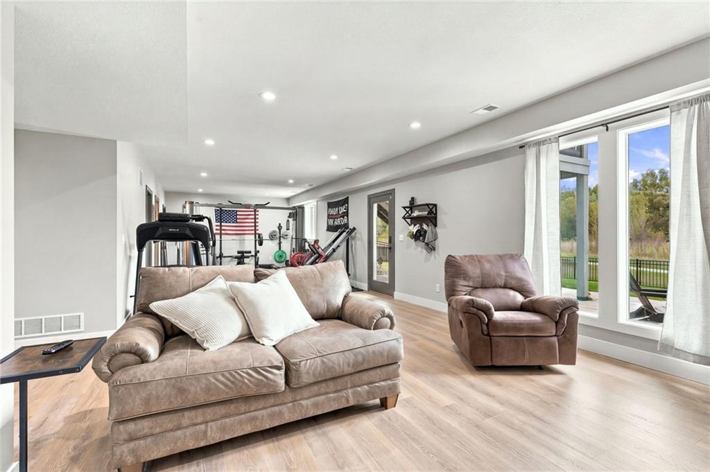 17105 W 170th Street Property Photo 55