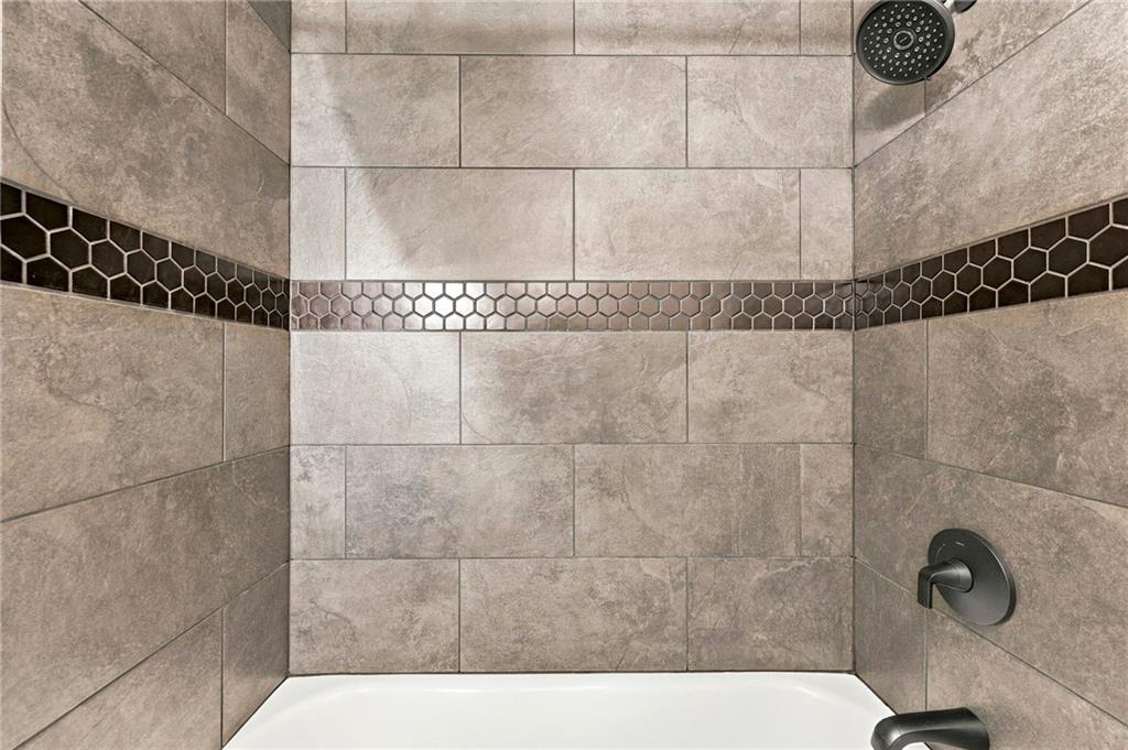17105 W 170th Street Property Photo 59