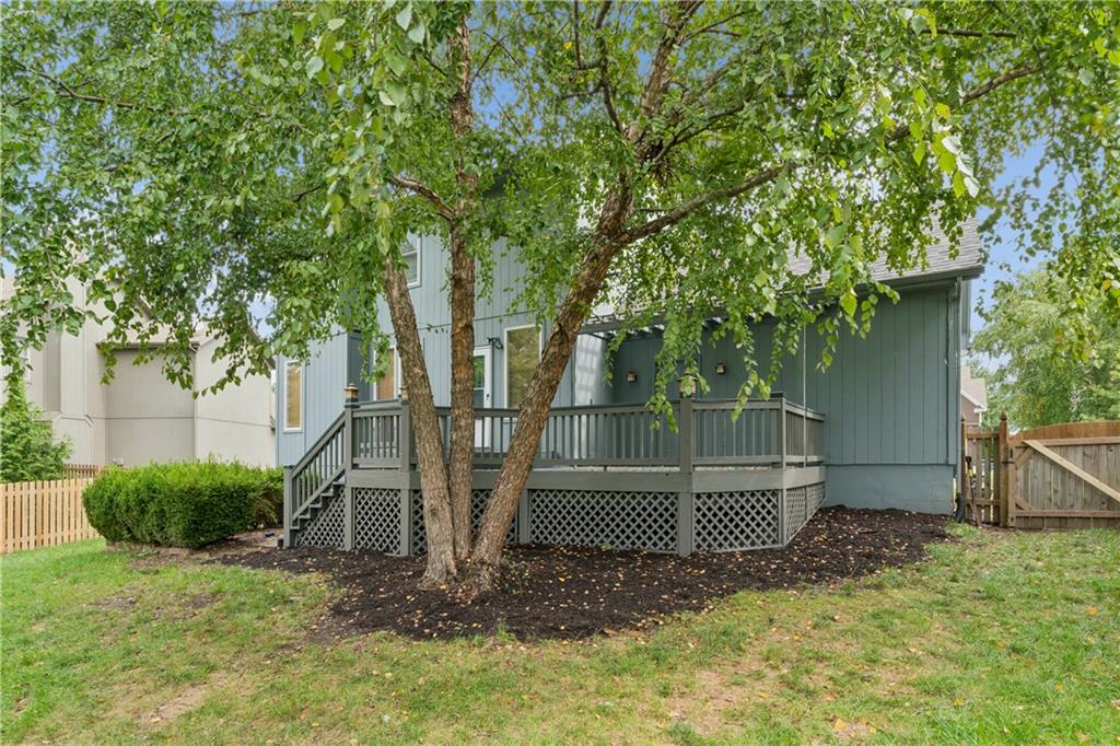 15332 S Widmer Street Property Photo 31