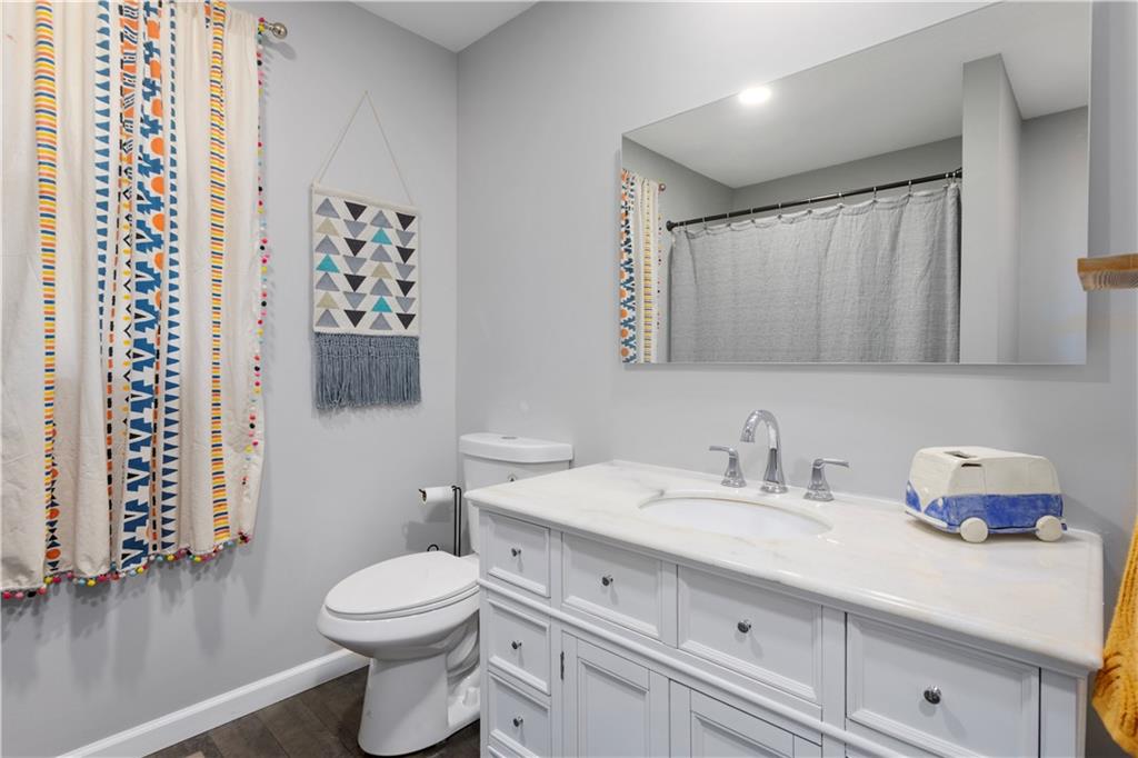 2611 Cook Road Property Photo 17
