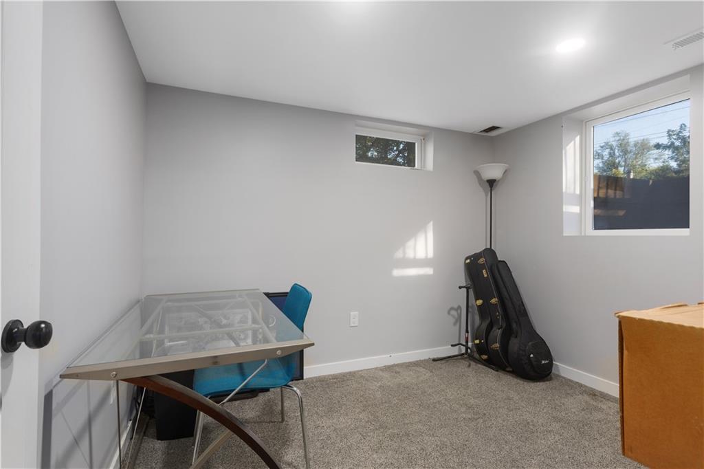 2611 Cook Road Property Photo 20