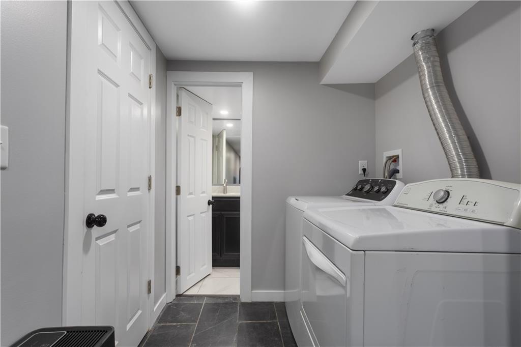2611 Cook Road Property Photo 21