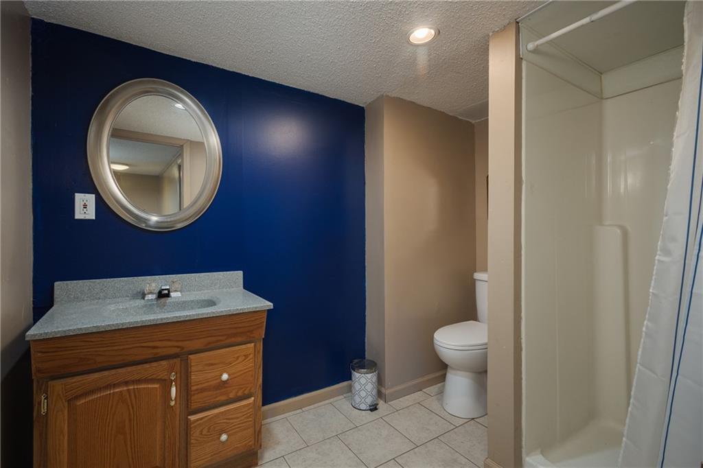 16904 E 35th Terrace Property Photo 31