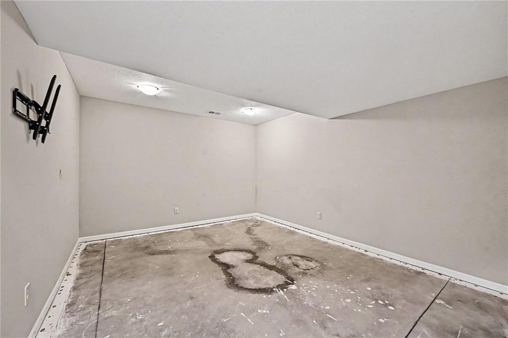 19205 Switchgrass Drive Property Photo 25
