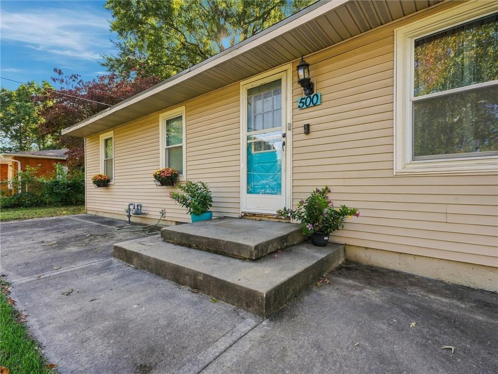500 S Hunter Street Property Photo 3