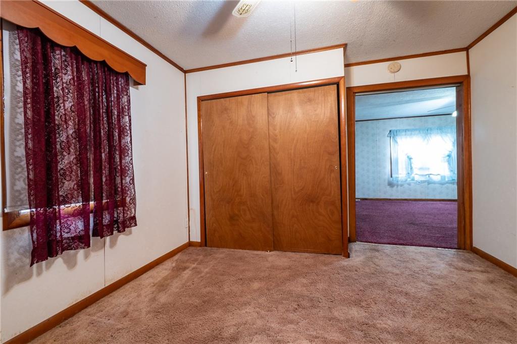 213 S Burns Street Property Photo 10