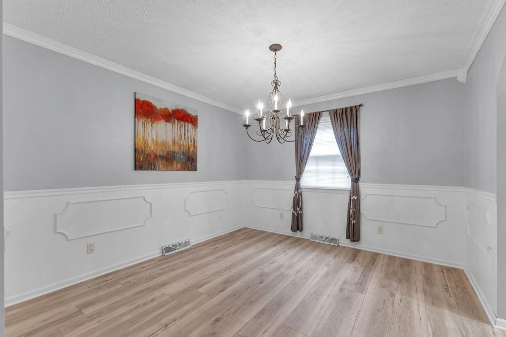5205 Mockingbird Lane Property Photo 16