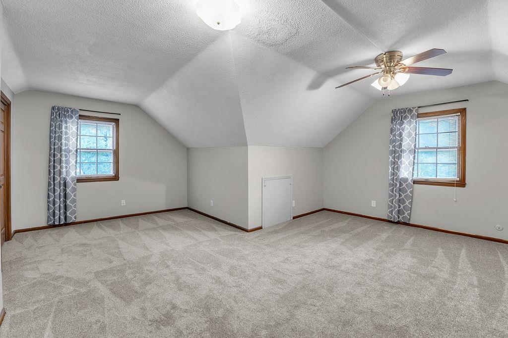 5205 Mockingbird Lane Property Photo 34