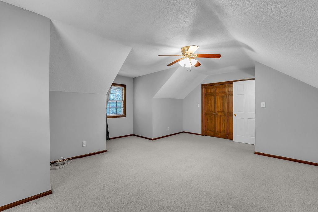 5205 Mockingbird Lane Property Photo 38
