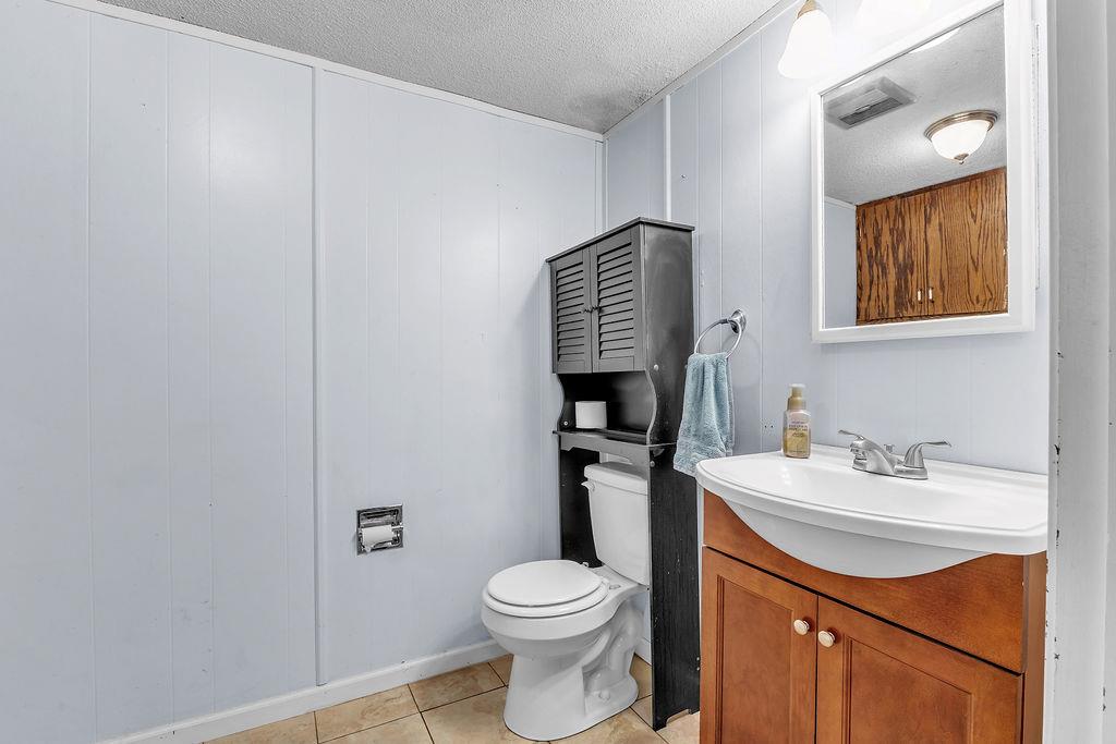 5205 Mockingbird Lane Property Photo 46