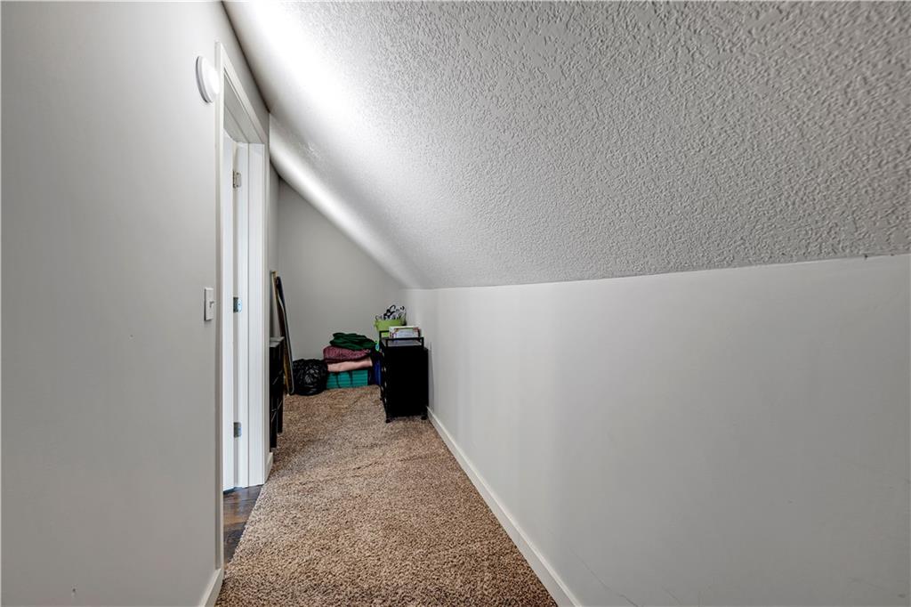 1400 E 28th Street Property Photo 24