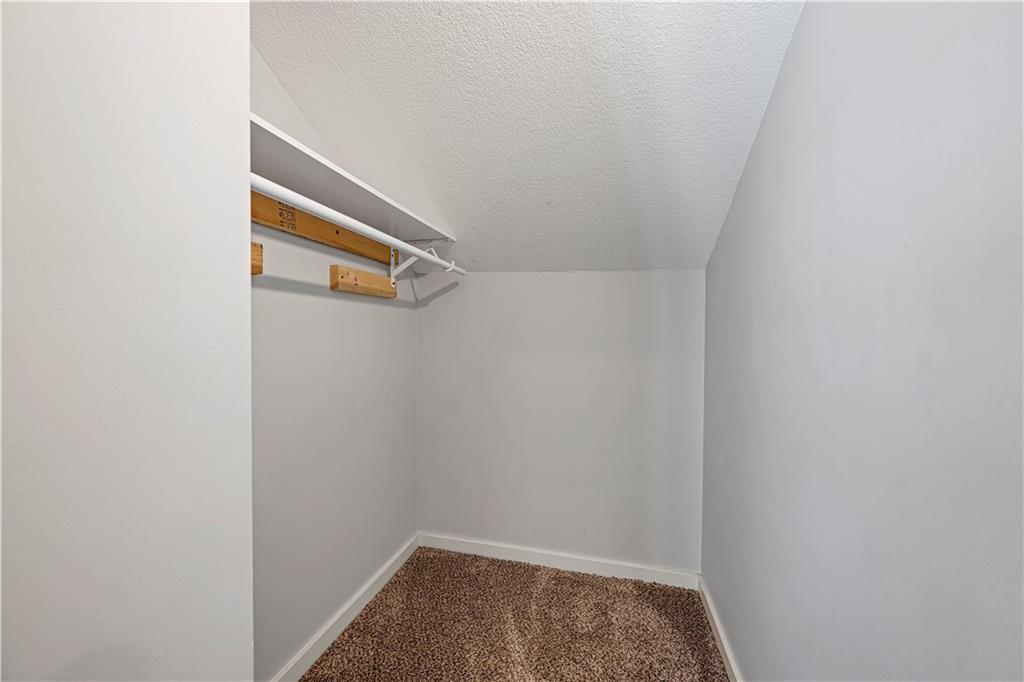 1400 E 28th Street Property Photo 27