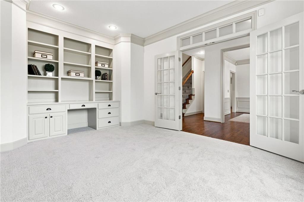 5427 W 164th Place Property Photo 11