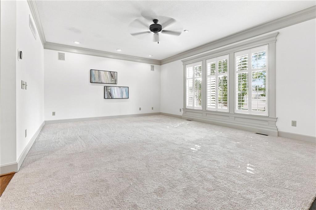 5427 W 164th Place Property Photo 13