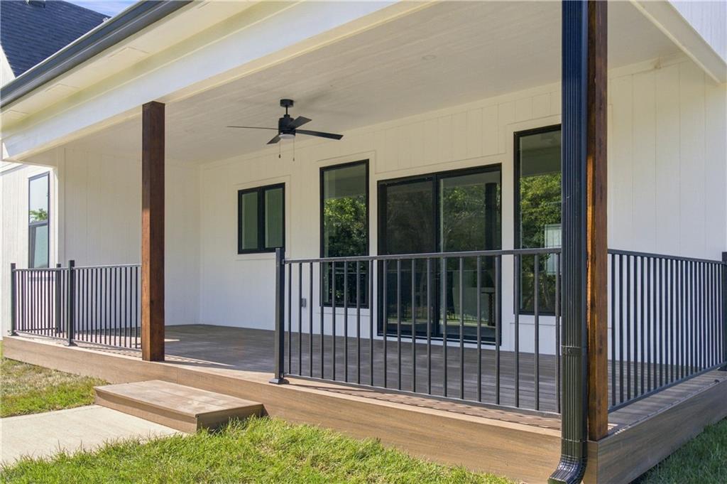 36401 E Bynum Spur Road Property Photo 12