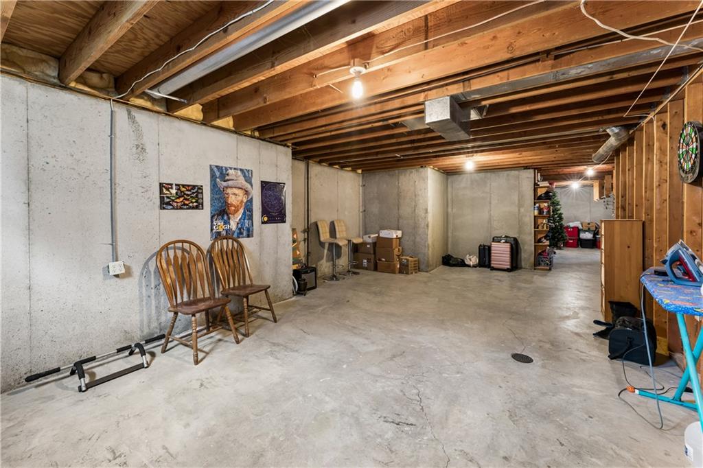809 Ne Aaron Drive Property Photo 38
