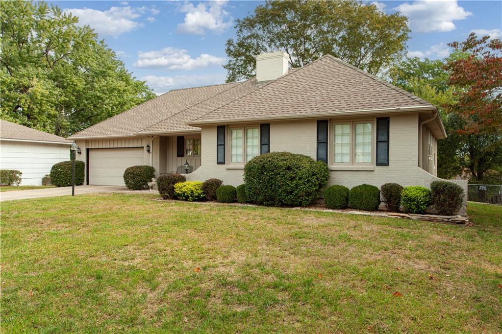 5029 Spring Avenue Property Photo 2