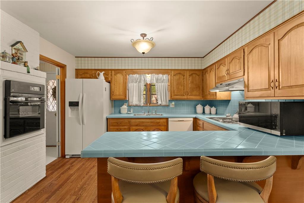 5029 Spring Avenue Property Photo 10