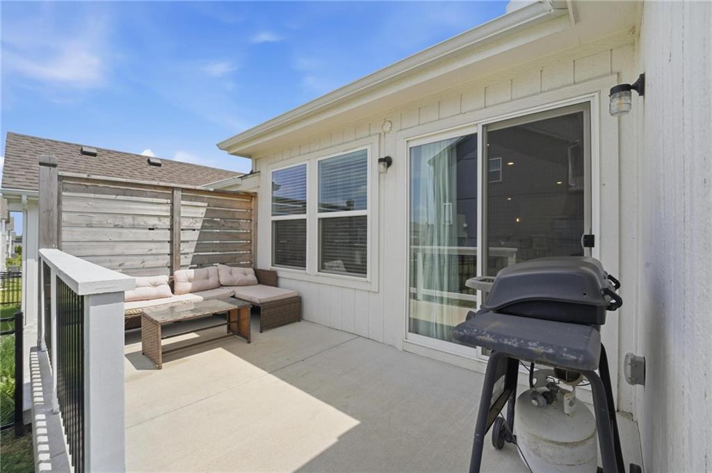 2136 Sw Osage Drive Property Photo 41