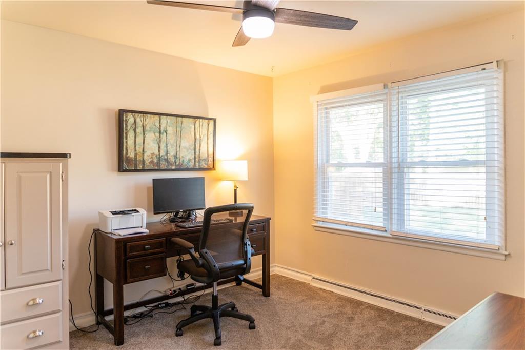 1402 S English Avenue Property Photo 14