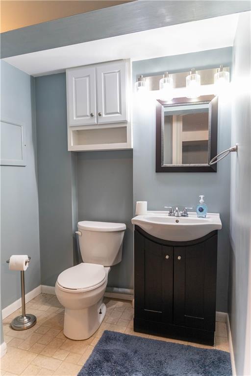 1402 S English Avenue Property Photo 22