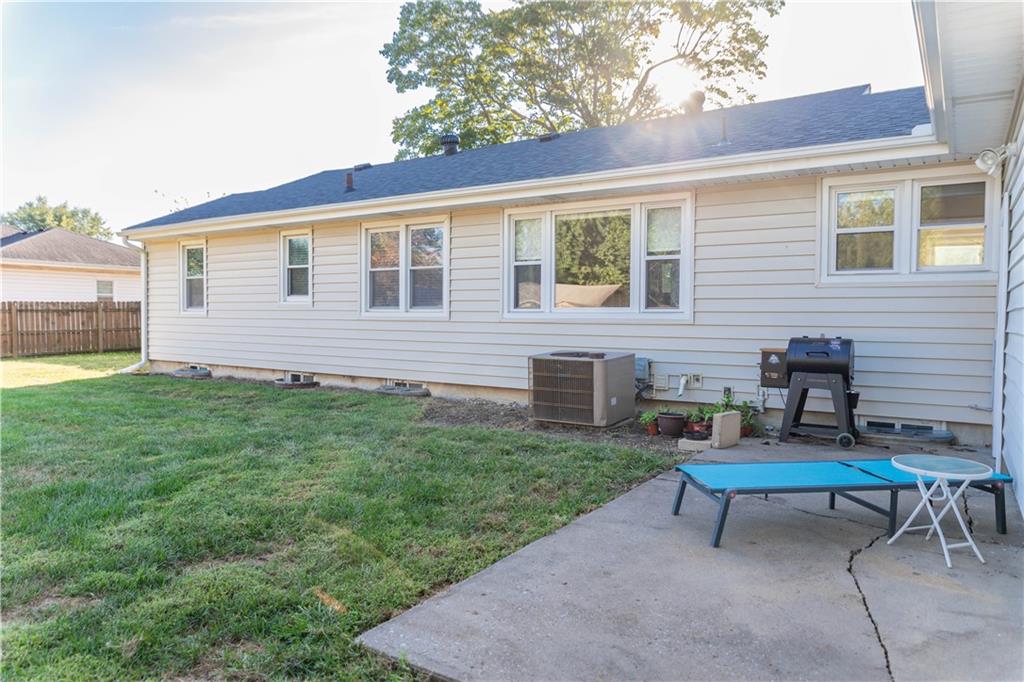 1402 S English Avenue Property Photo 28