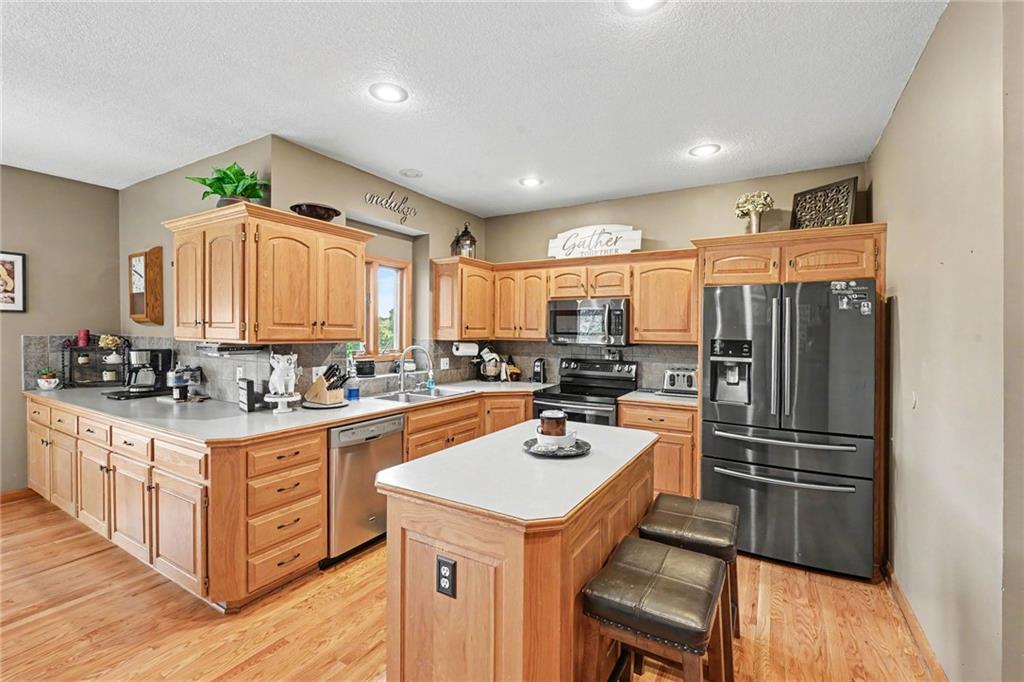 14275 142nd Street Property Photo 13