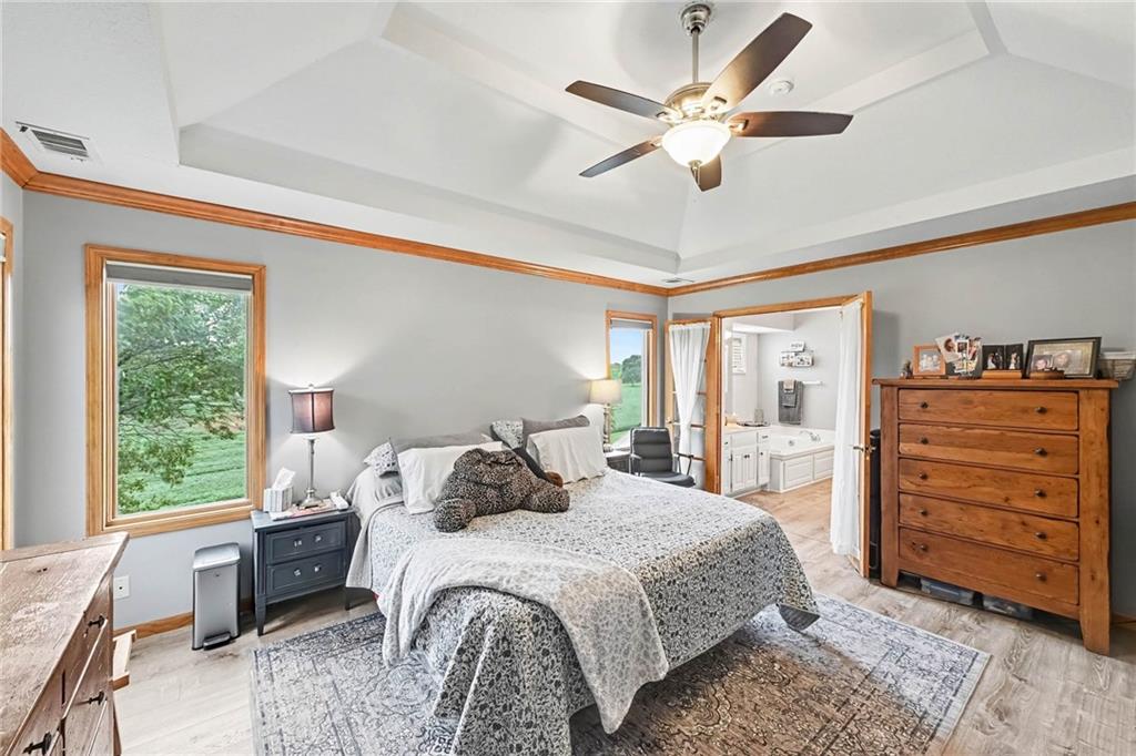 14275 142nd Street Property Photo 17