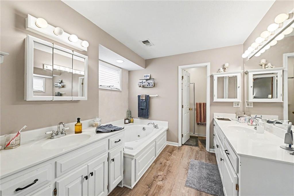 14275 142nd Street Property Photo 19