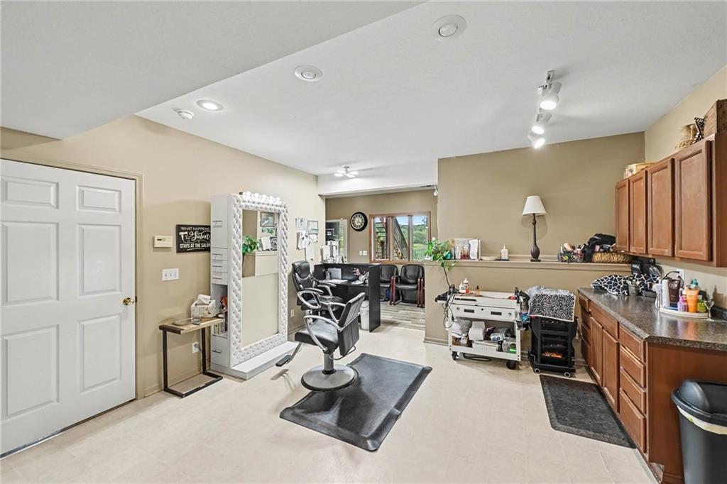 14275 142nd Street Property Photo 36