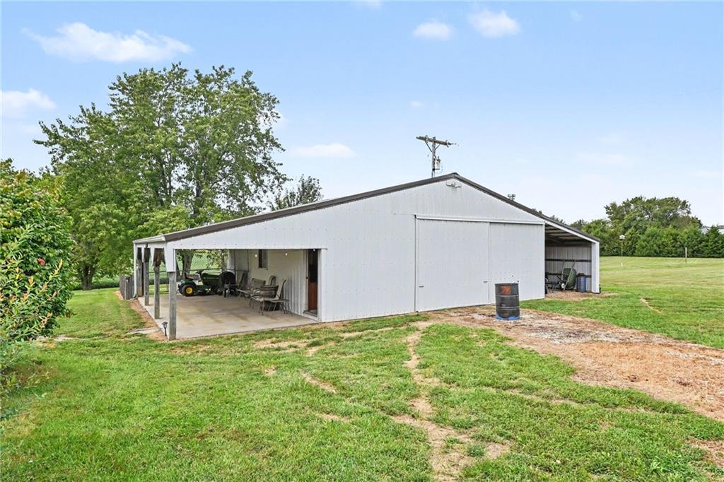 14275 142nd Street Property Photo 37