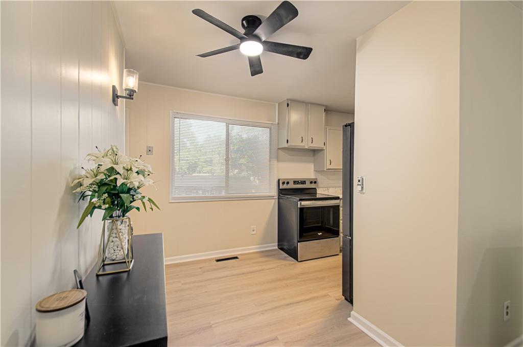 5112 S Cottage Avenue Property Photo 5
