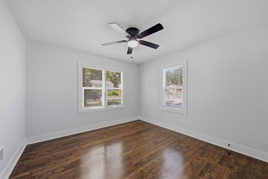 3513 Elmwood Avenue Property Photo 10