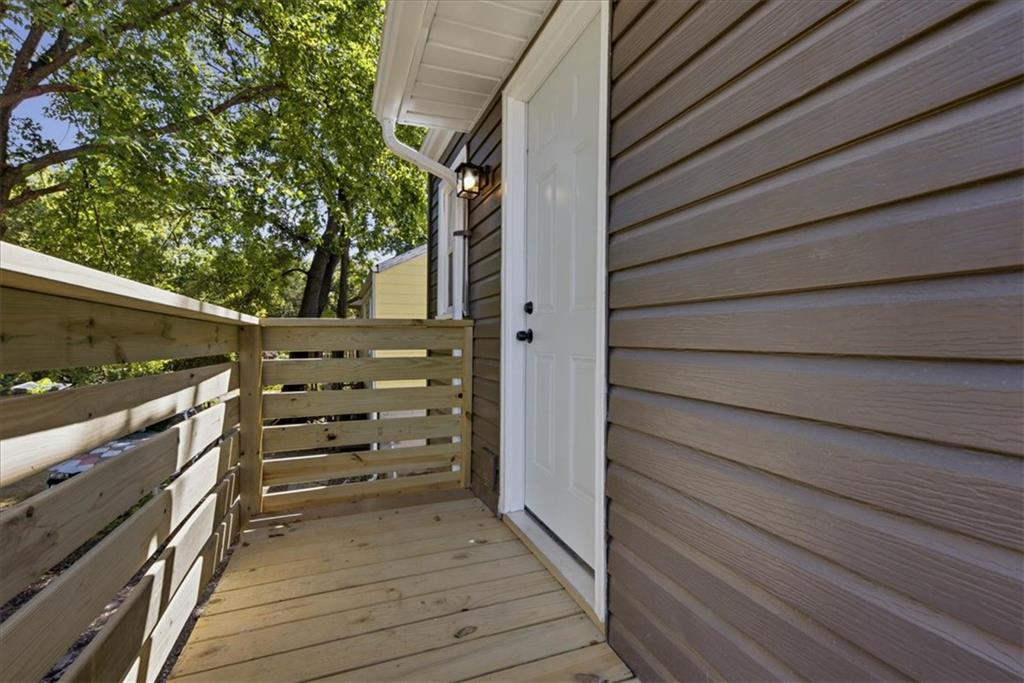 3513 Elmwood Avenue Property Photo 18
