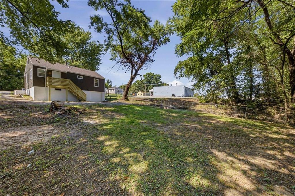 3513 Elmwood Avenue Property Photo 19