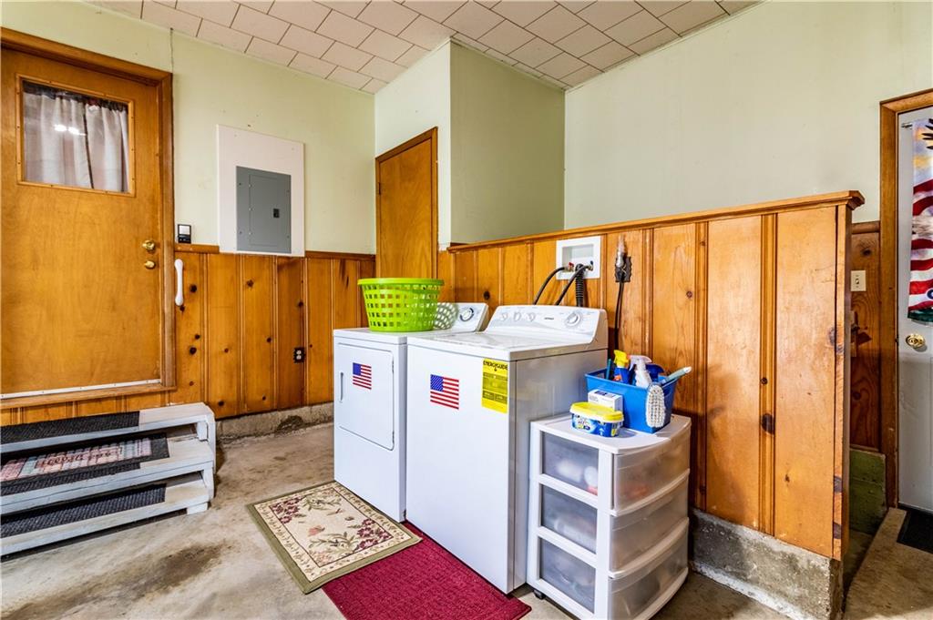 305 Hillcrest Drive Property Photo 20
