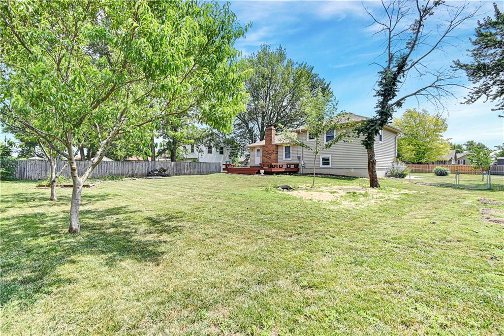 16010 Harris Avenue Property Photo 23