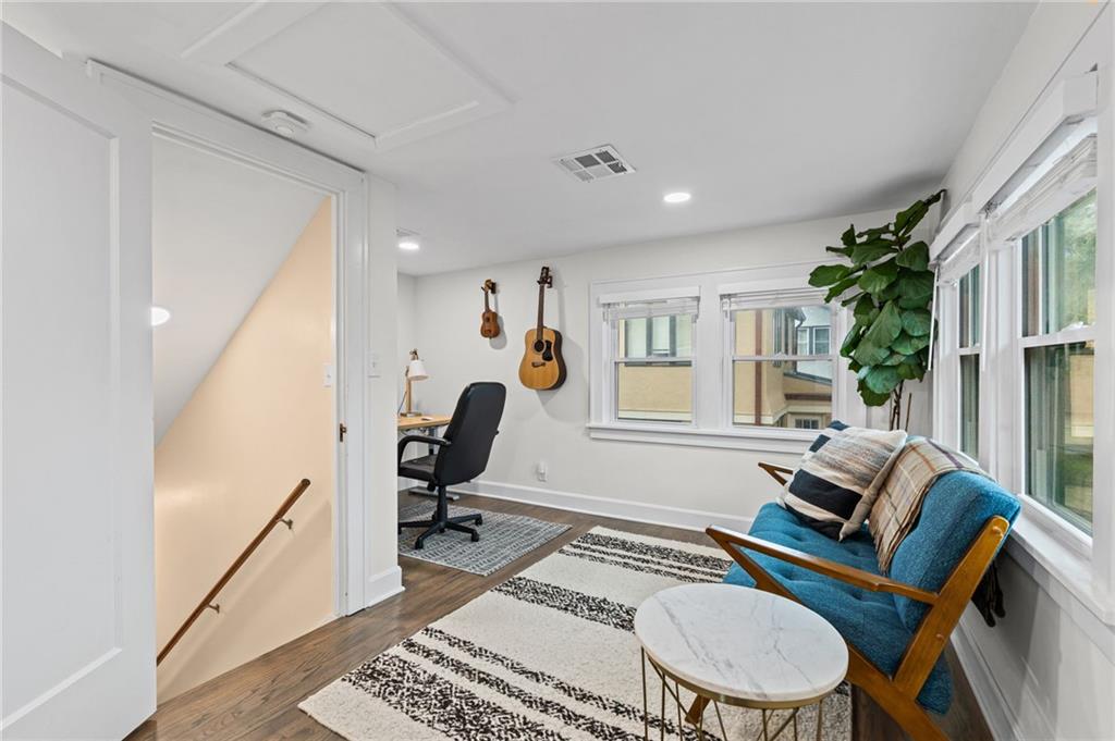 6657 Locust Street Property Photo 24