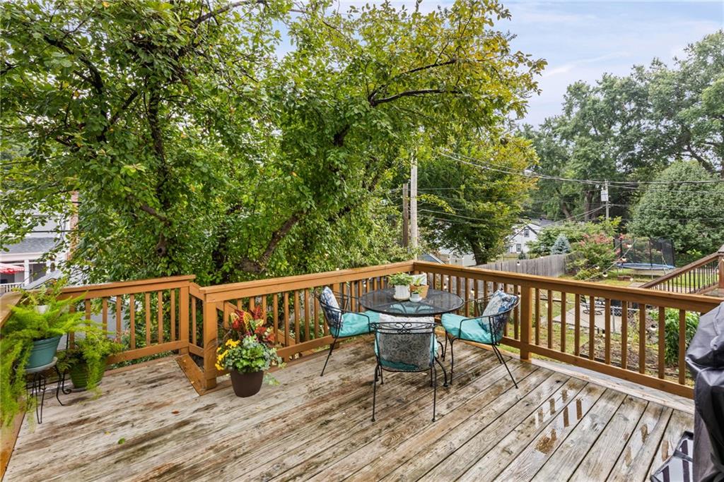 6657 Locust Street Property Photo 33
