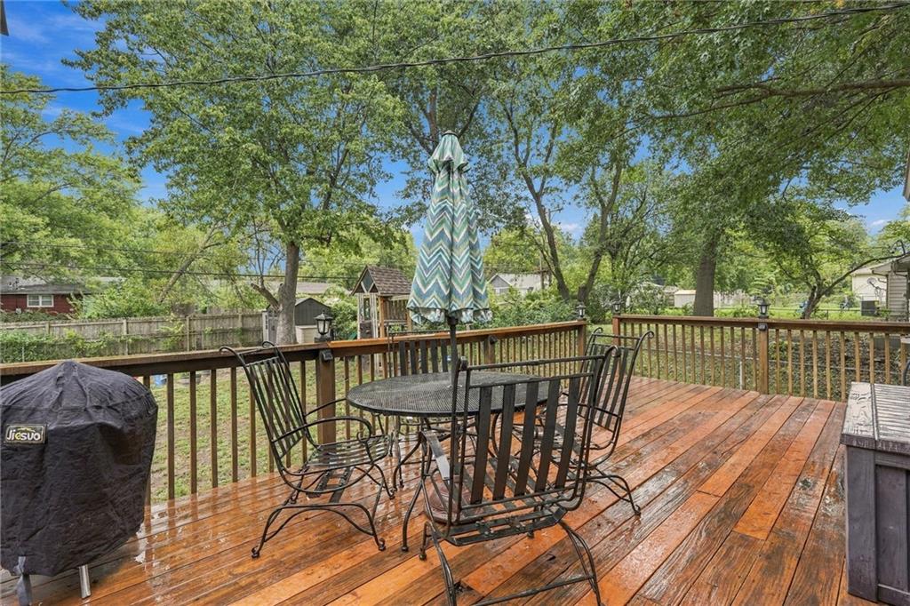 813 S Sunset Drive Property Photo 24