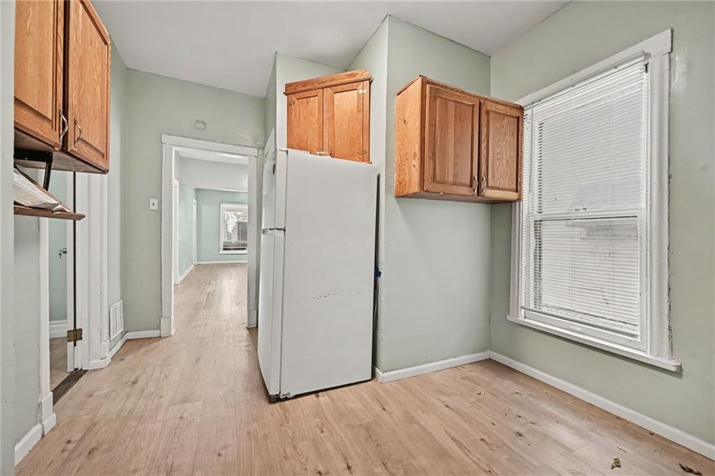 220 N Elmwood Avenue Property Photo 10