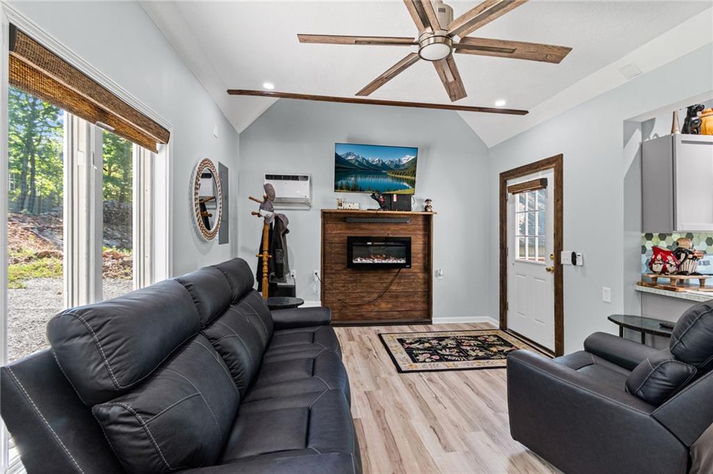 10057 Otter Road Property Photo 6