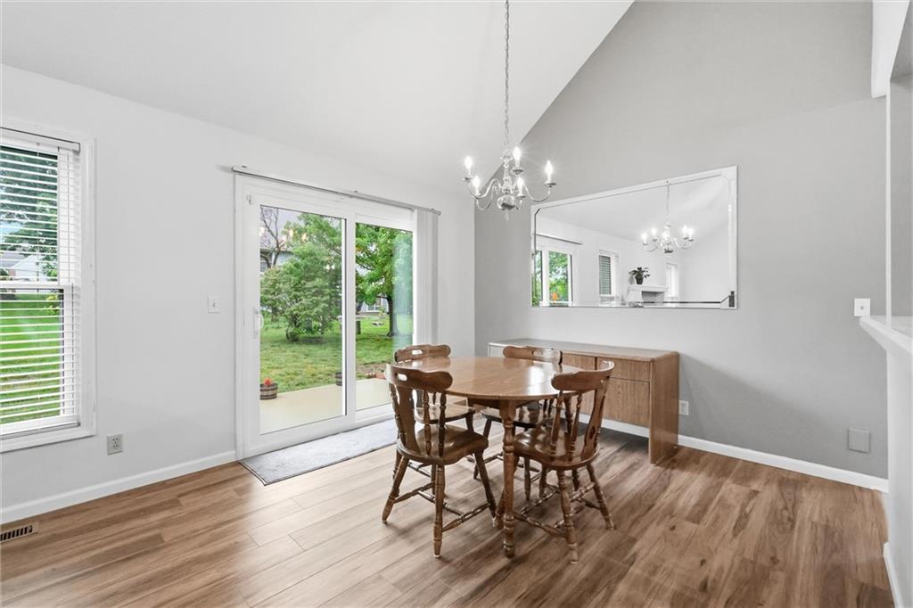 15724 Travis Street Property Photo 6