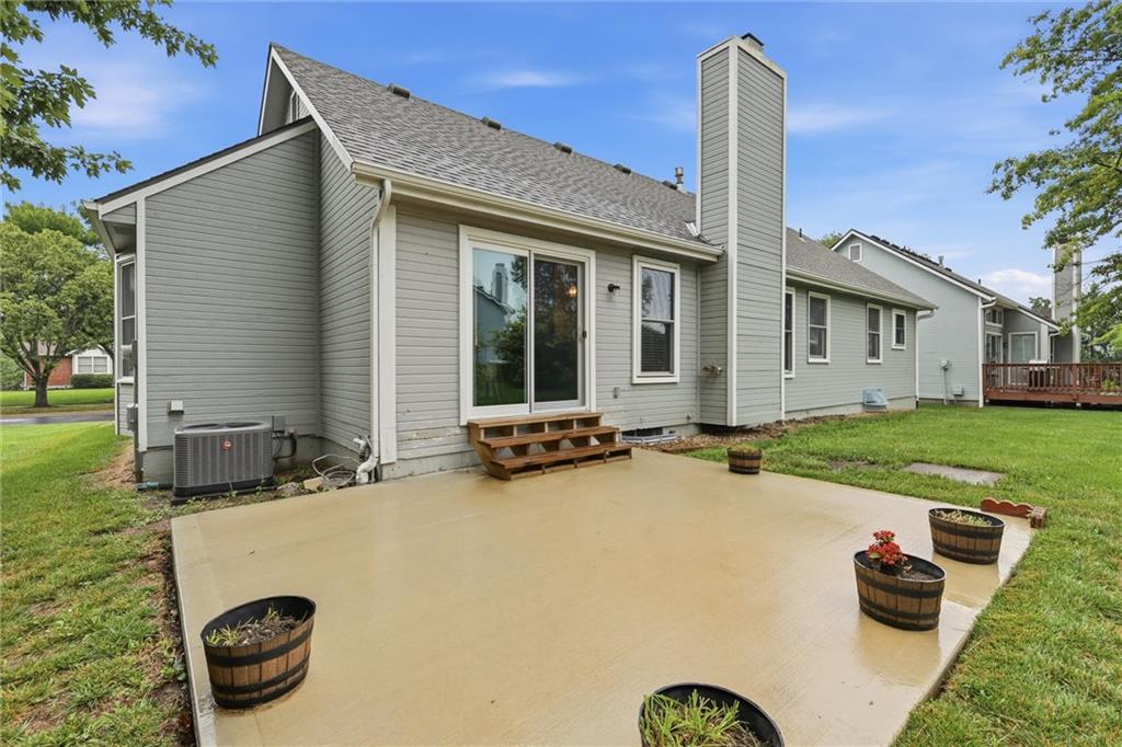 15724 Travis Street Property Photo 24